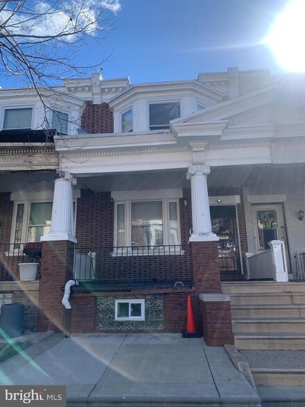 4947 N 10th St, Philadelphia, PA 19141