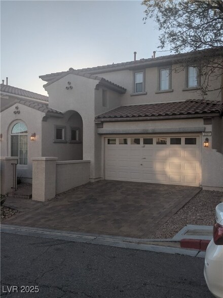 2231 Red Bud St, Las Vegas, NV 89135