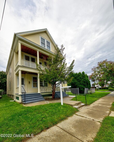 91 Kenosha St, Albany, NY 12209