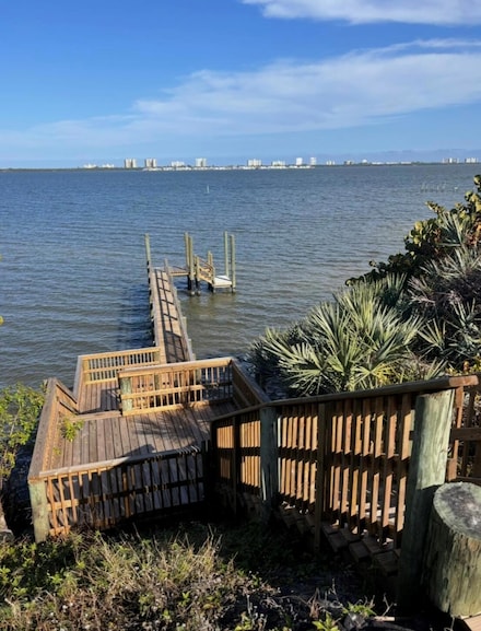 12742 Refuge Ln, Jensen Beach, FL 34957