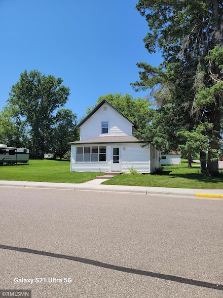 150 Gillis Ave S, Browerville, MN 56438