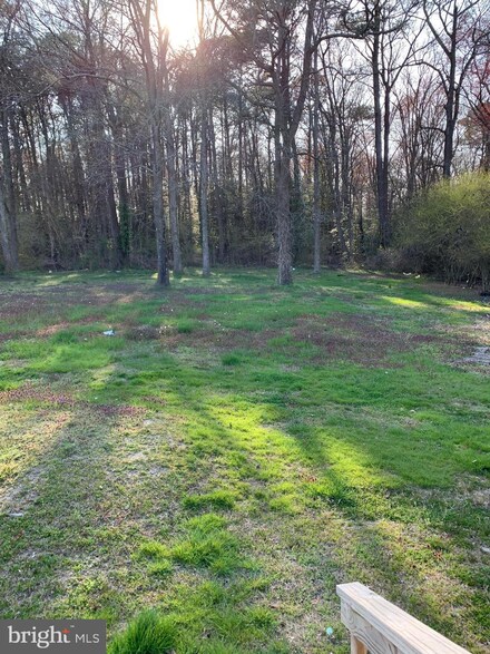 2017 Cropper Ct, Pocomoke City, MD 21851