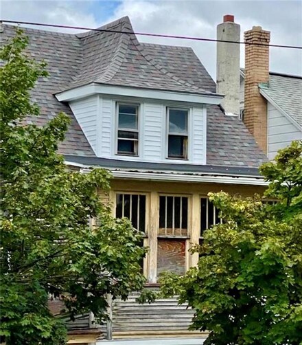 241 E Abbott St, Lansford, PA 18232