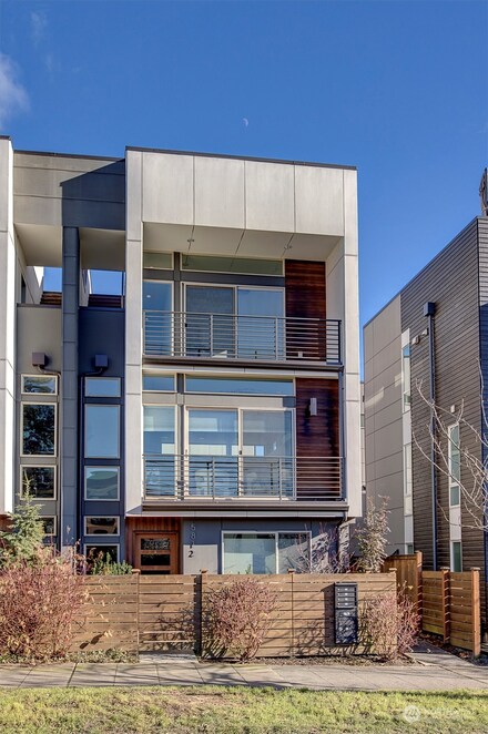 5812 14th Ave NW Unit A, Seattle, WA 98107