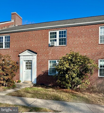 200 Maplewood Dr Unit CONDO 7-C, Pottstown, PA 19464