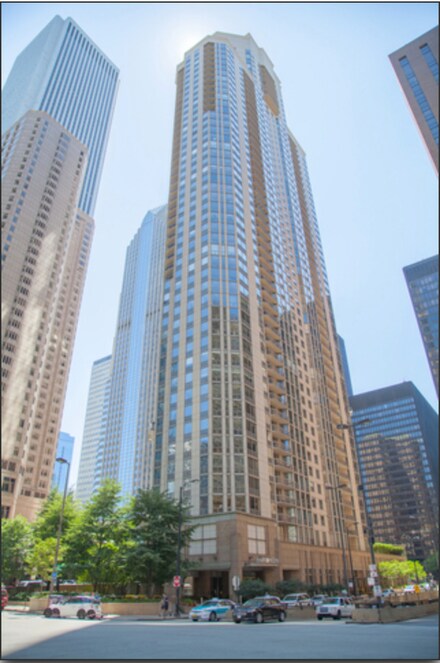222 N Columbus Dr Unit 2203, Chicago, IL 60601