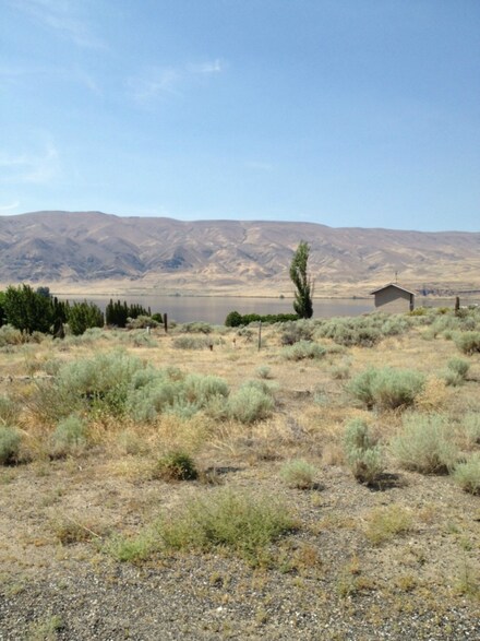 601 Grant Place SW, Mattawa, WA 99349