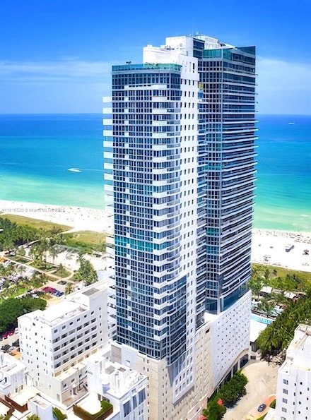 101 20th St Unit 2802/2804, Miami Beach, FL 33139
