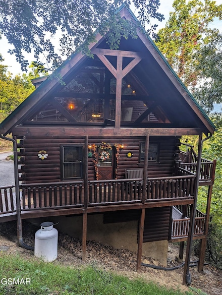 2251 Upper Middle Creek #11 Rd, Sevierville, TN 37876