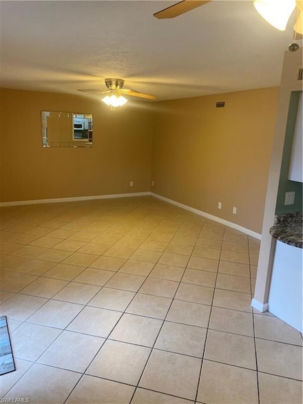 4629 Bayshore Dr Unit J3, Naples, FL 34112