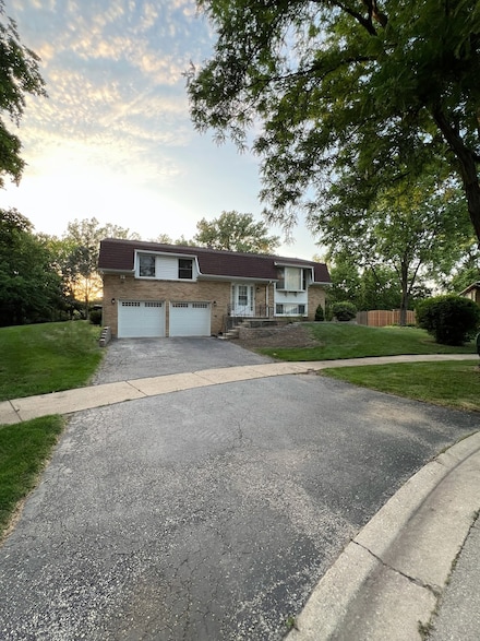 446 Alcester Ct, Bolingbrook, IL 60440