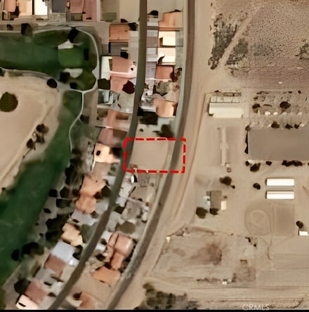 27559 Cloverleaf Dr, Helendale, CA 92342