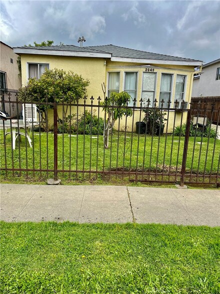 2045 S Burnside Ave, Los Angeles, CA 90016