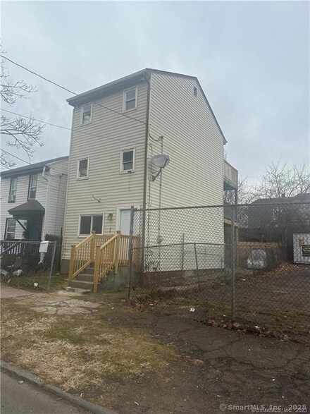 127 Haven St, New Haven, CT 06513