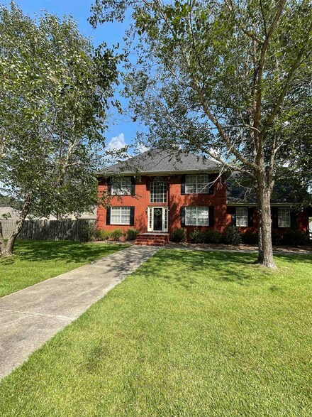 2120 Wren Ave SW, Cullman, AL 35055