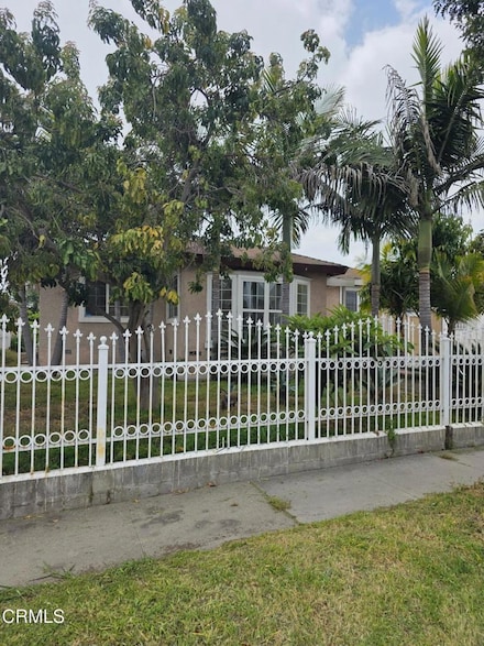 1806 W 136th St, Compton, CA 90222