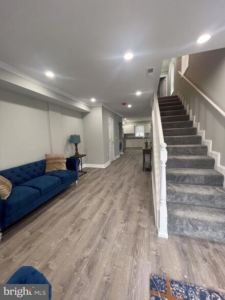 101 N Bentalou St, Baltimore, MD 21223
