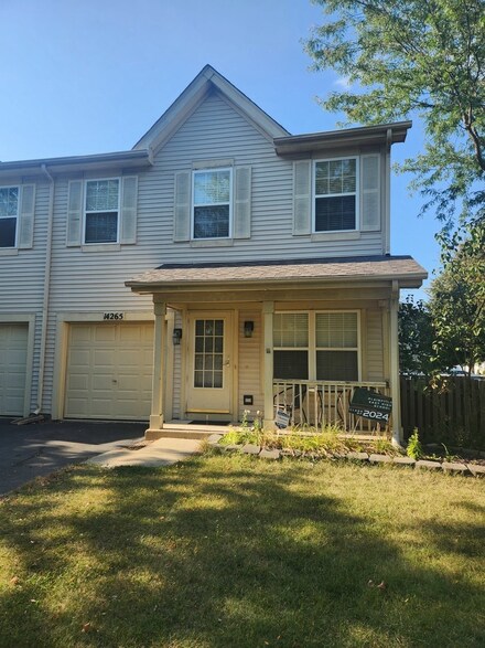 14265 S Napa Cir, Plainfield, IL 60544