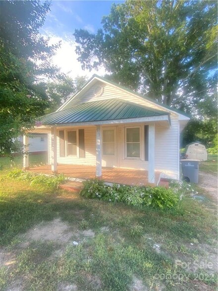 515 Locust St, Kannapolis, NC 28081