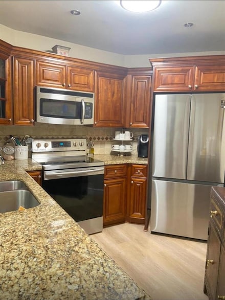 10245 NW 9th St Cir Unit 2069, Miami, FL 33172