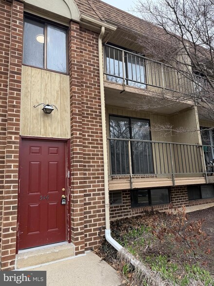 346B Saybrook Ln, Wallingford, PA 19086
