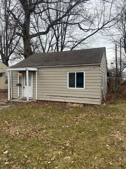 2803 Evans St, Fort Wayne, IN 46806