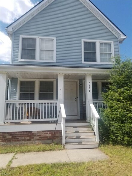 2524 E 82nd St, Cleveland, OH 44104