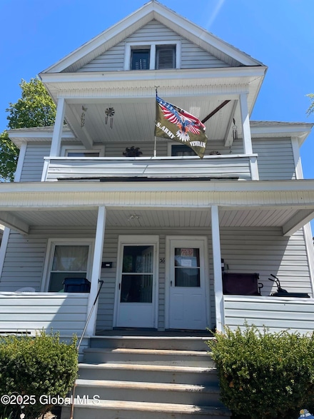 36 Helwig St, Gloversville, NY 12078