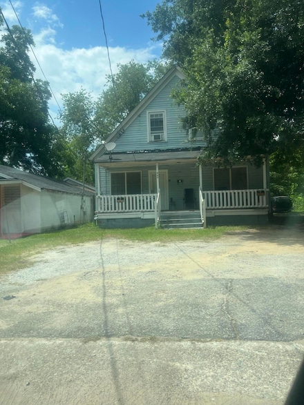 423 Whaley St SE, Orangeburg, SC 29115