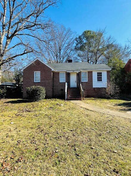 131 Ticknor Dr, Columbus, GA 31903