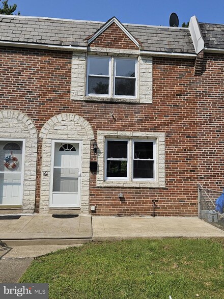 166 Blanchard Rd, Drexel Hill, PA 19026