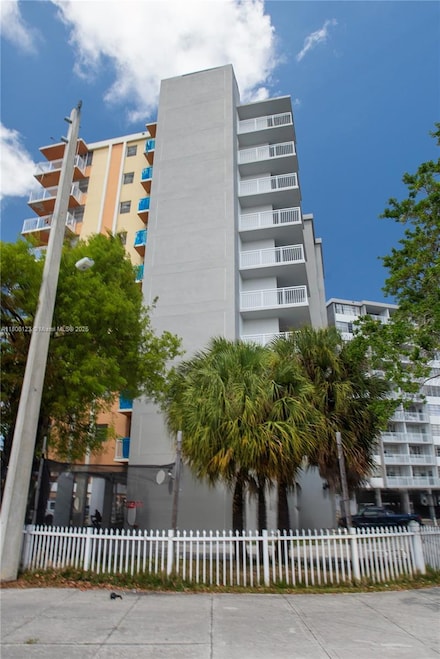 2025 NE 164th St Unit 301, North Miami Beach, FL 33162