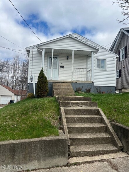 41 E Catawba Ave, Akron, OH 44301