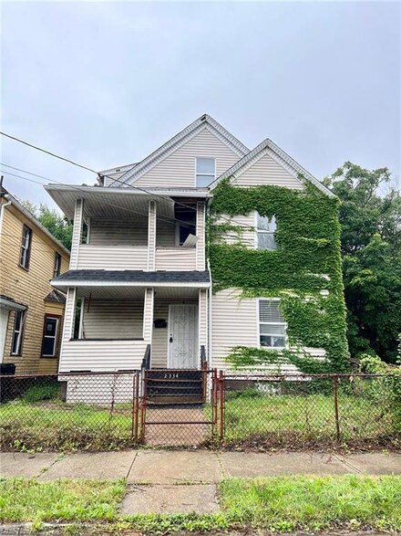 2334 E 97th St, Cleveland, OH 44106