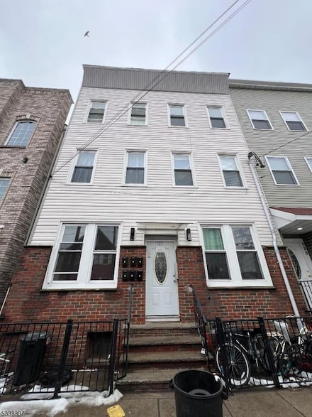 107 Magazine St Unit 6, Newark, NJ 07105