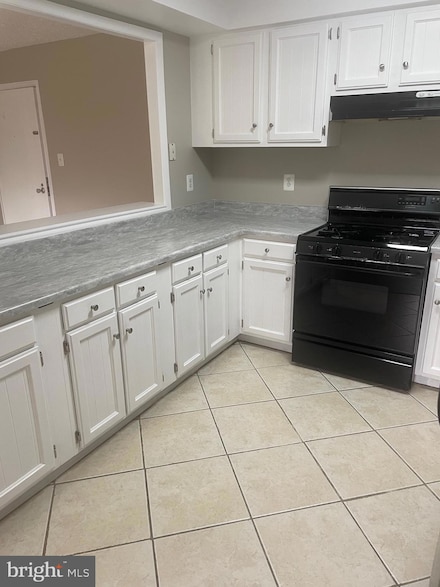 125 Clubhouse Dr SW Unit 5, Leesburg, VA 20175