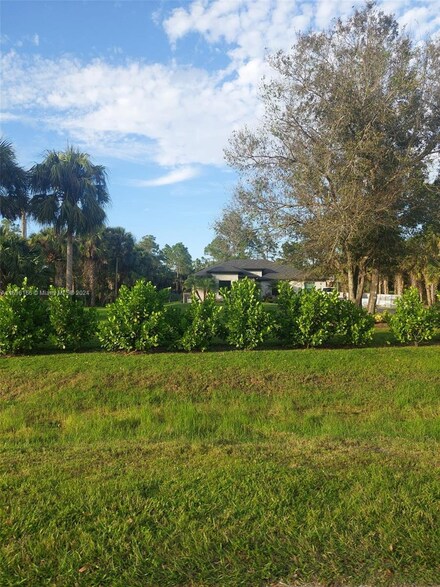 GOLDEN GATE EST UNIT Golden Gate Est Unit 85 S 105ft of Tr 74 Or 1925 P, Naples, FL GOLDE