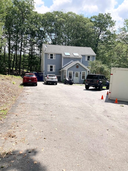 159 Summer St, Milford, NH 03055