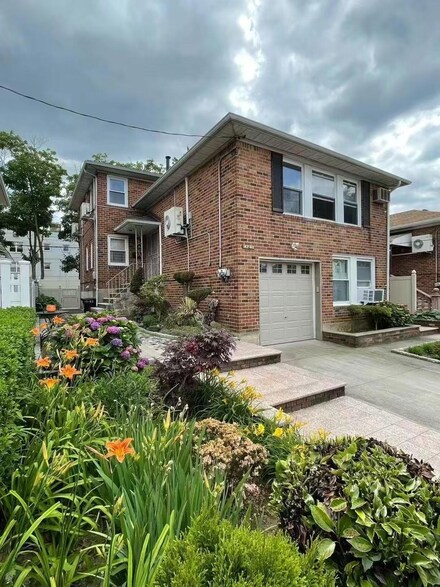 147-40 28th Ave, Flushing, NY 11354