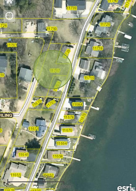 11717 Maywood Dr NE, Algoma Township, MI 49345