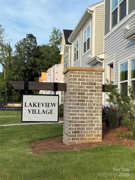 4724 Lakeview Rd Unit 13, Charlotte, NC 28216