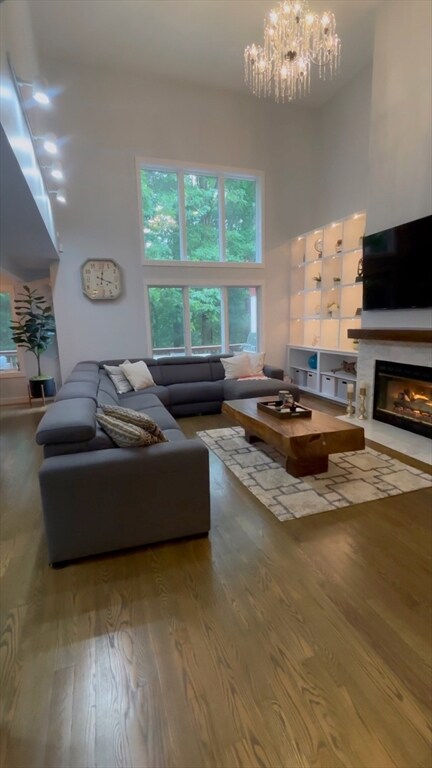 39 Orchard Hill Dr, Sharon, MA 02067