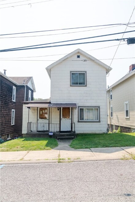240 Boden Ave, Carnegie, PA 15106