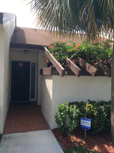 3951 Silver Maple Dr Unit B, Lake Worth, FL 33467