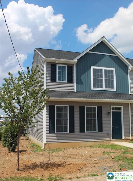 25 Kiernan Ave, Hellertown, PA 18055