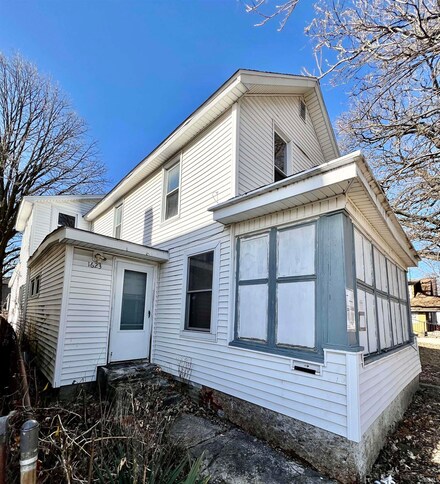 1623 Saint Marys Ave, Fort Wayne, IN 46808