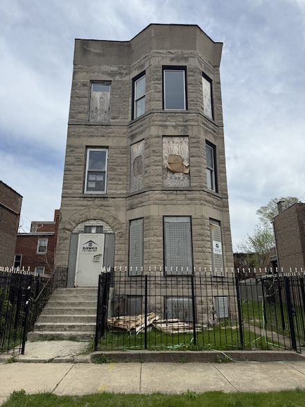5813 S Wabash Ave, Chicago, IL 60637