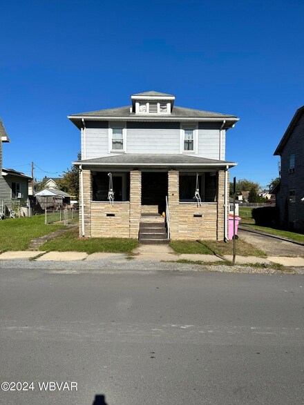 2118 Mosser Ave, Williamsport, PA 17701