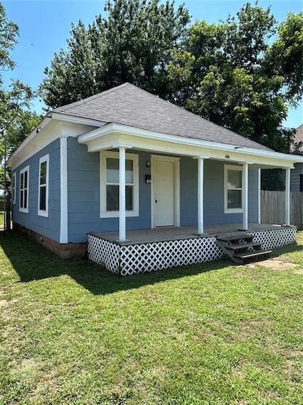 823 W Minnesota Ave, Chickasha, OK 73018