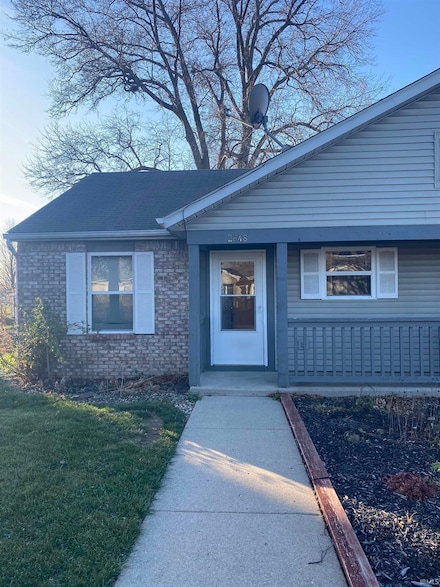 2812 Plaza Ln, Lafayette, IN 47909